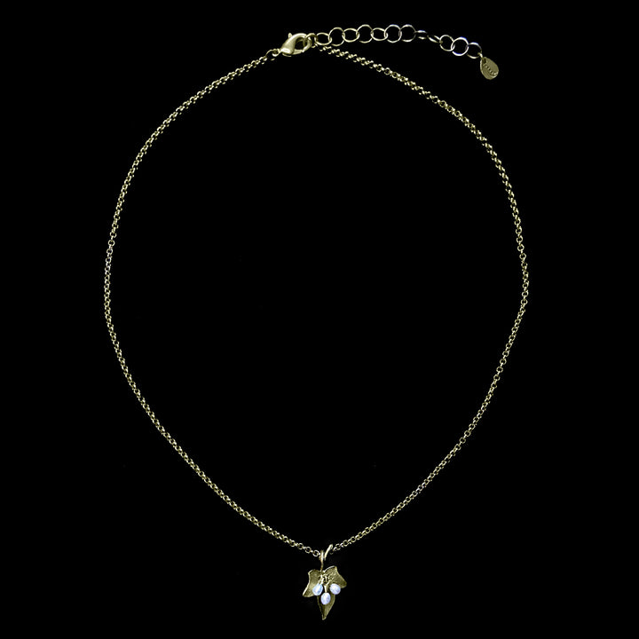 Ivy Dainty Pendant