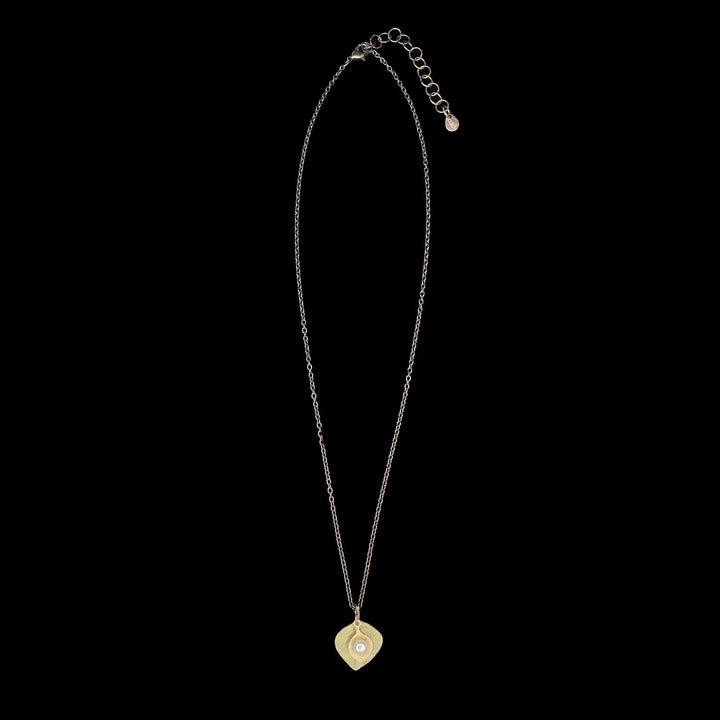 Round Leaf Eucalyptus Pendant - Dainty