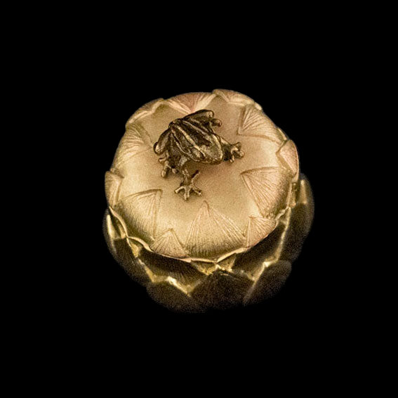 Lotus Frog Box