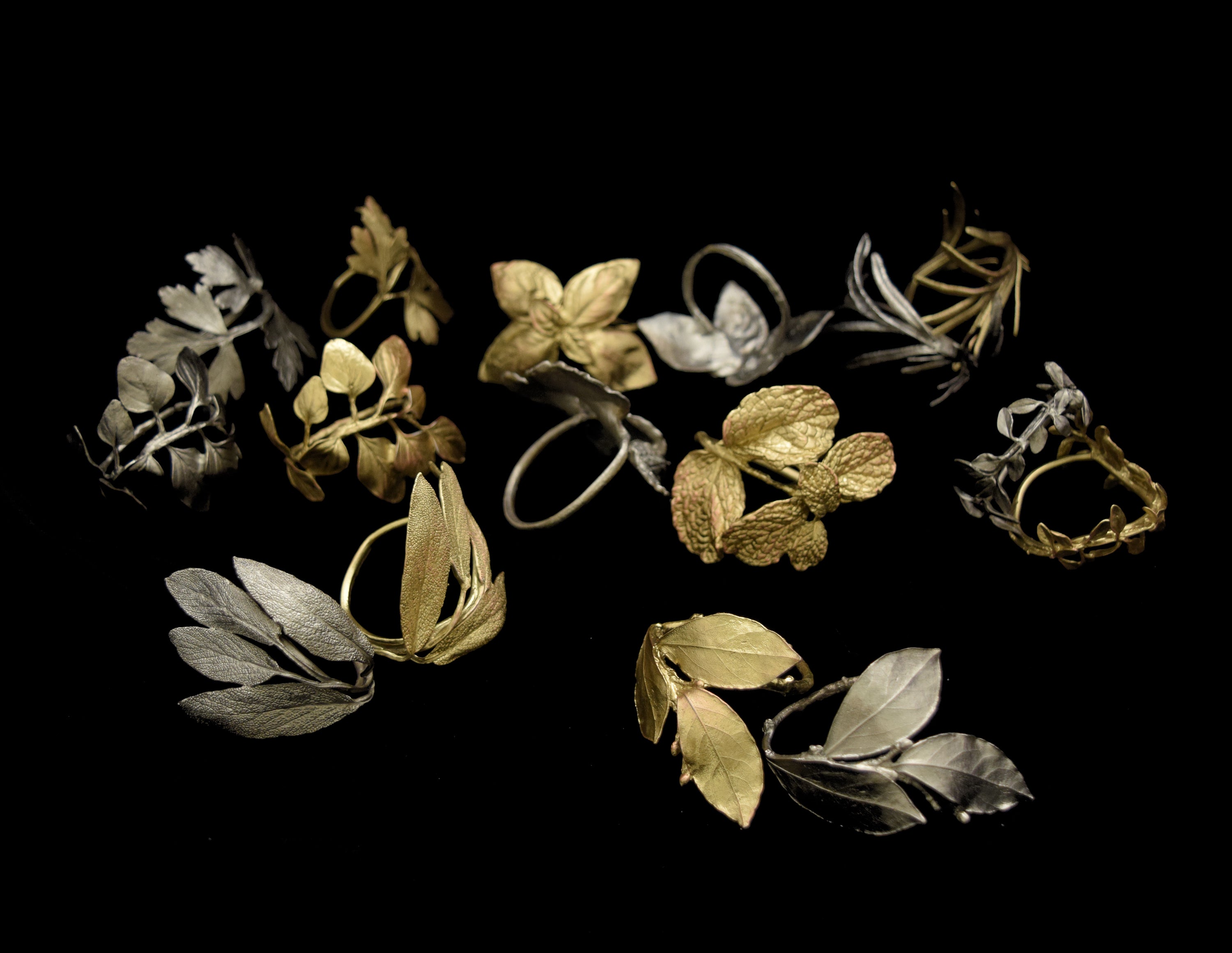 Herb Assortment for Eight Napkin Rings - Pewter