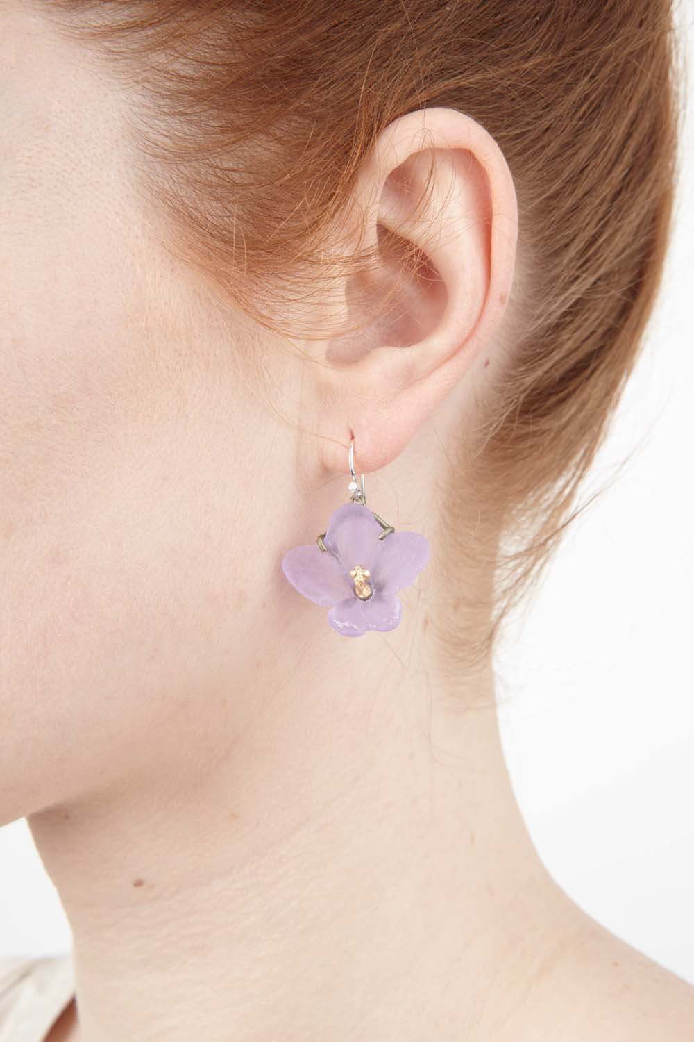 African Violet Earring - Wire