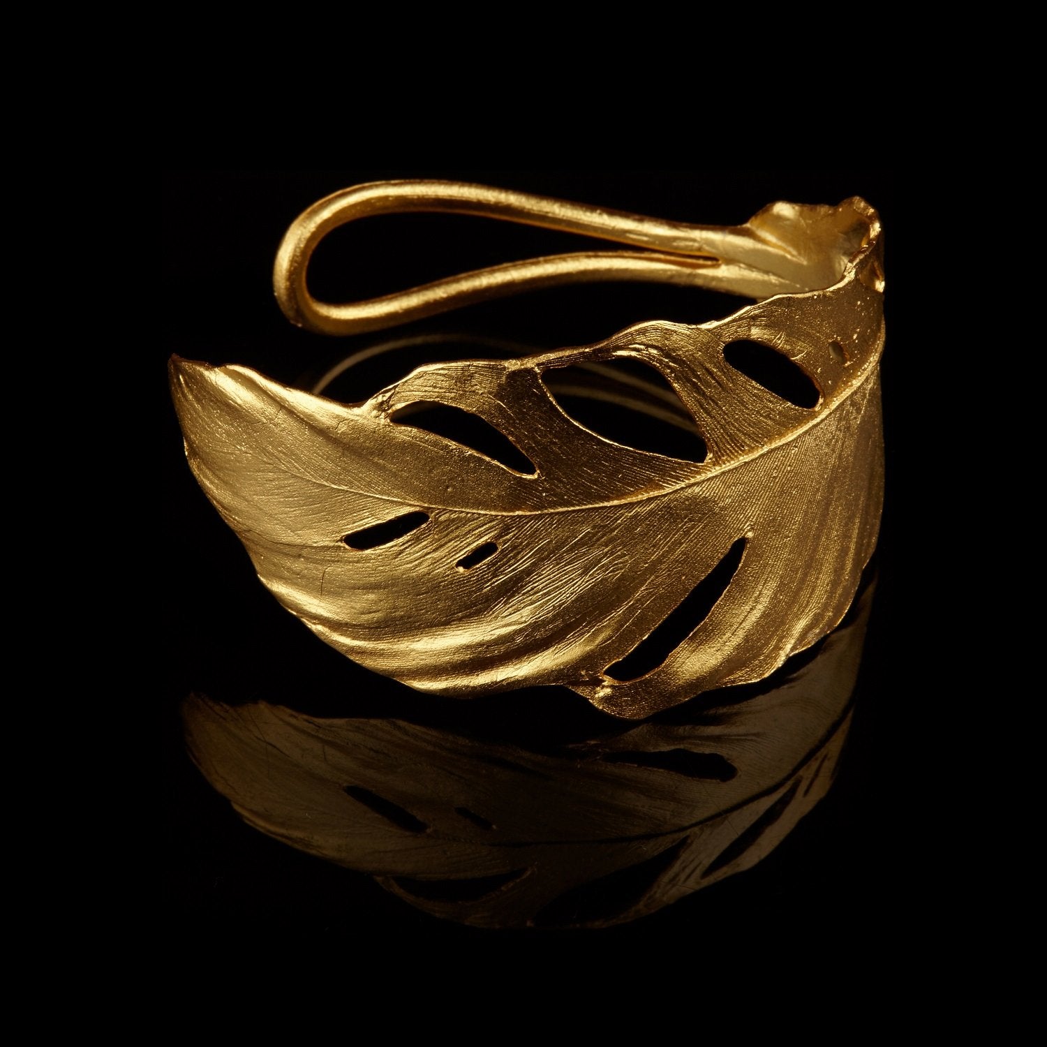Feather Cuff Gold